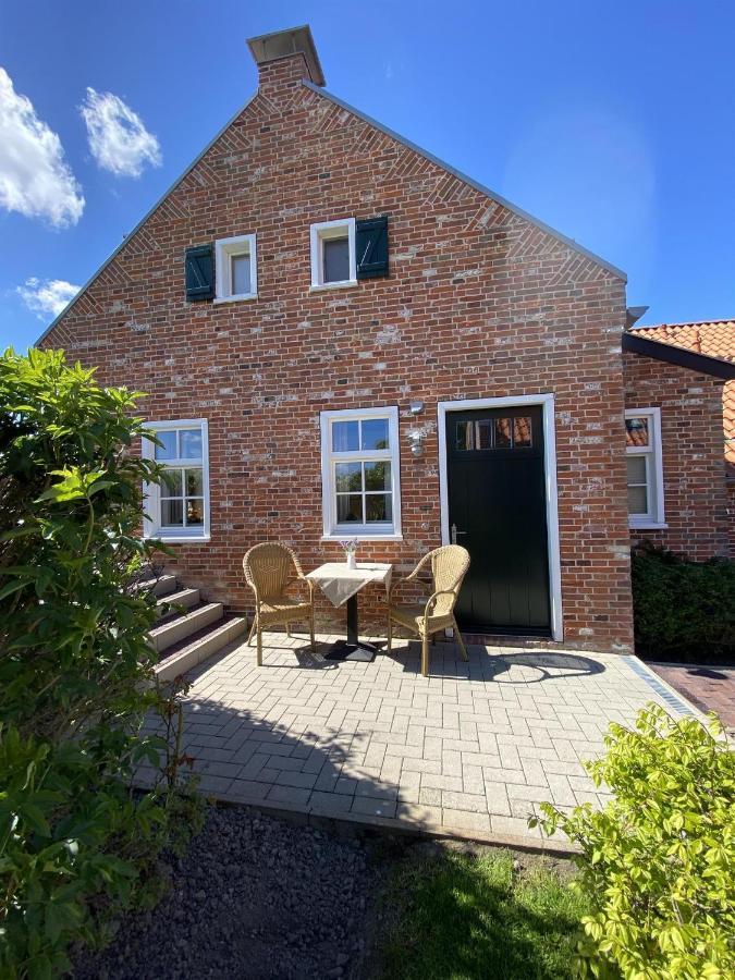 Oltmanns Ferienhaus Bummert Am Hafen Greetsiel Exterior photo
