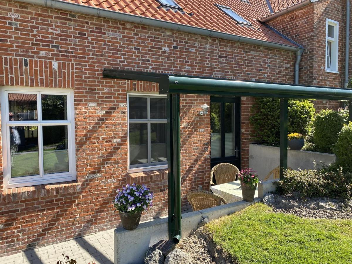 Oltmanns Ferienhaus Bummert Am Hafen Greetsiel Exterior photo